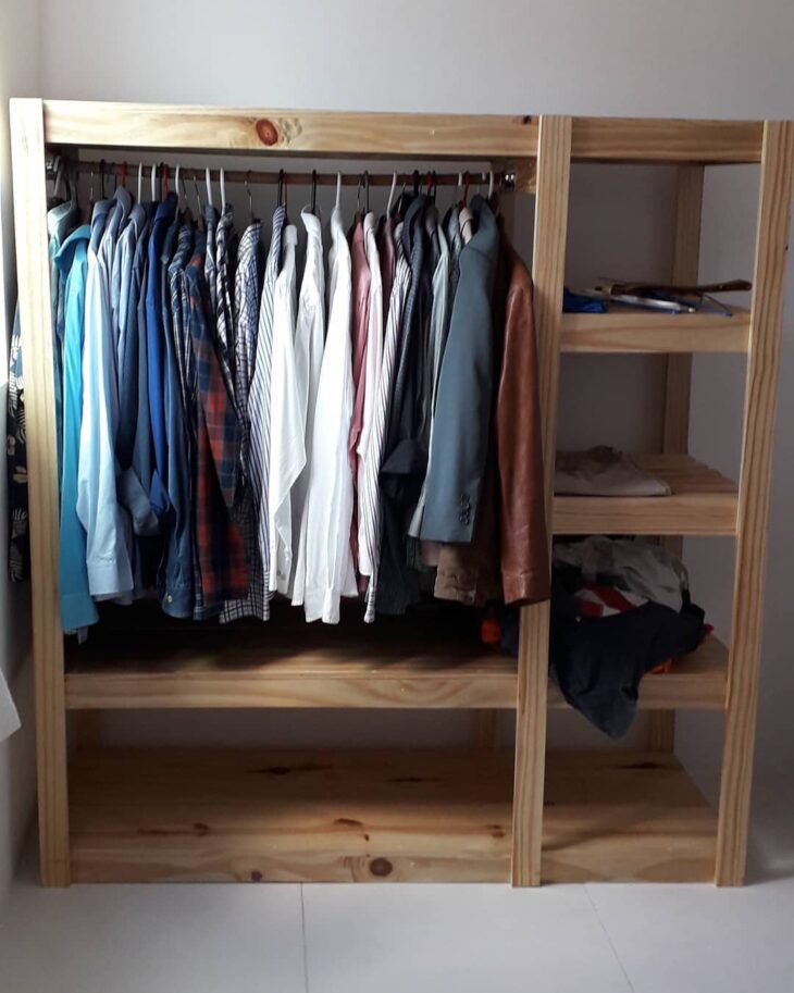 Foto de guarda roupa de pallet 28 - 31