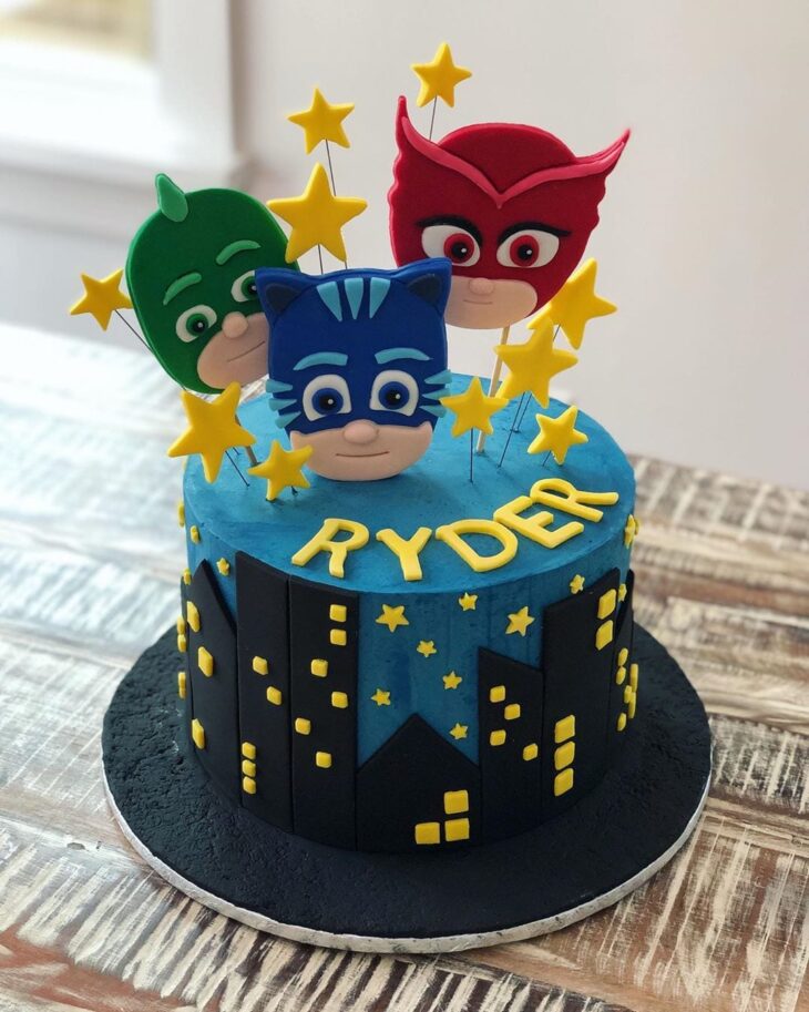 Foto de bolo pj masks 12 - 12