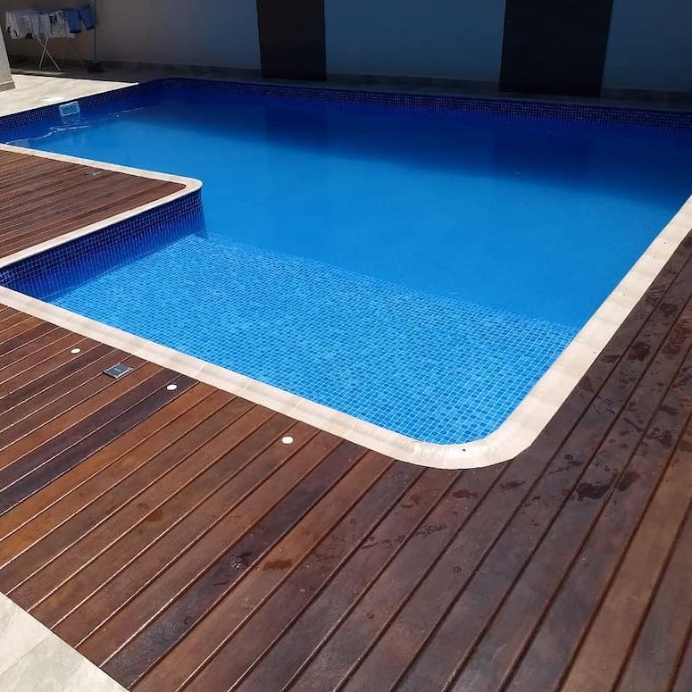 Foto de revestimento para piscina 14 - 28