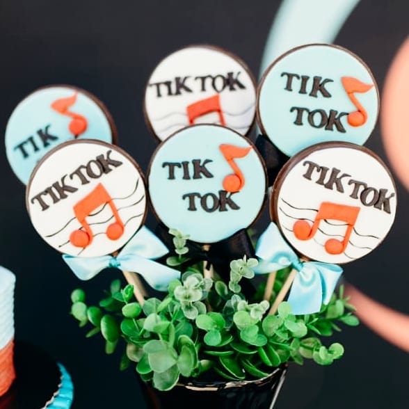 Foto de festa tik tok 12 - 12