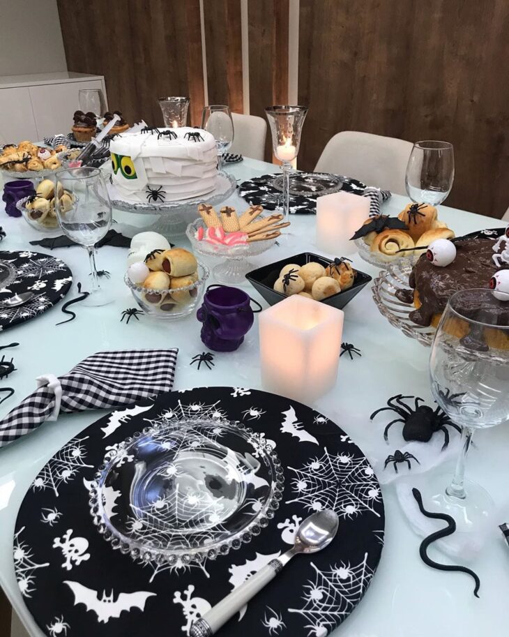 Foto de mesa de halloween 15 - 18