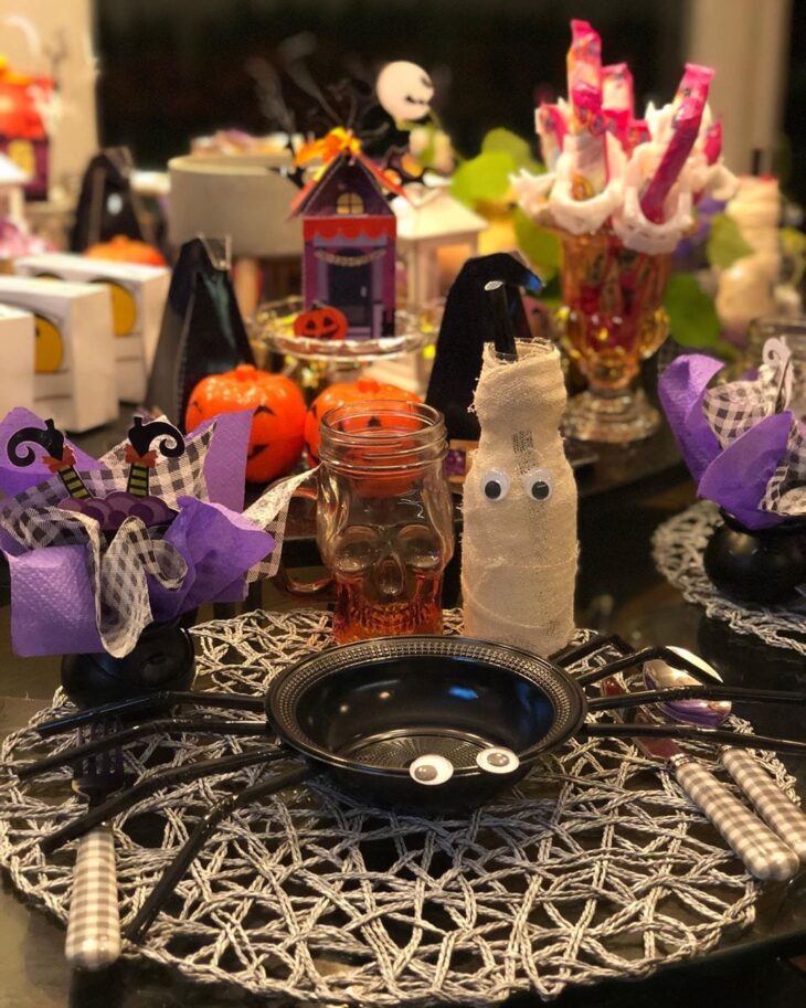 Foto de mesa de halloween 33 - 36