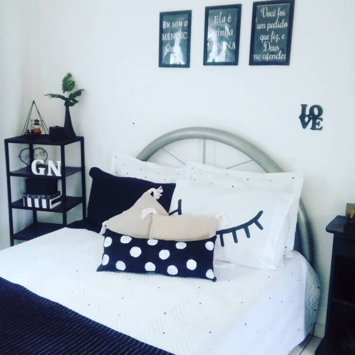 Foto de quarto preto e branco 38 - 41