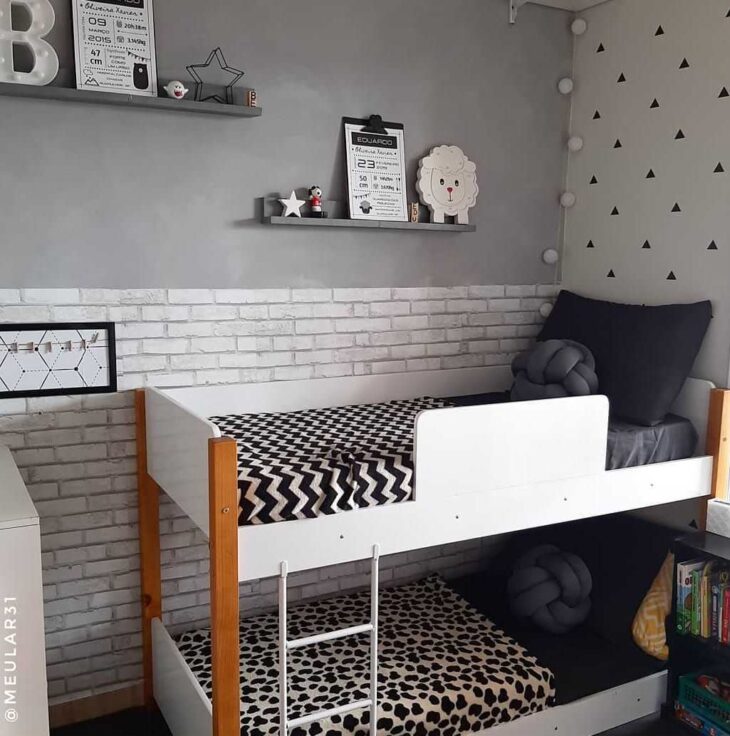 Foto de quarto preto e branco 47 - 50