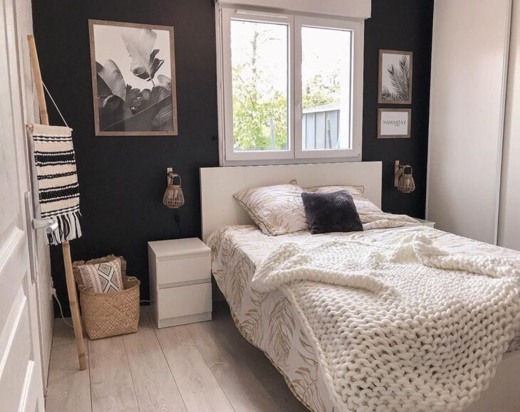 Foto de quarto preto e branco 60 - 63