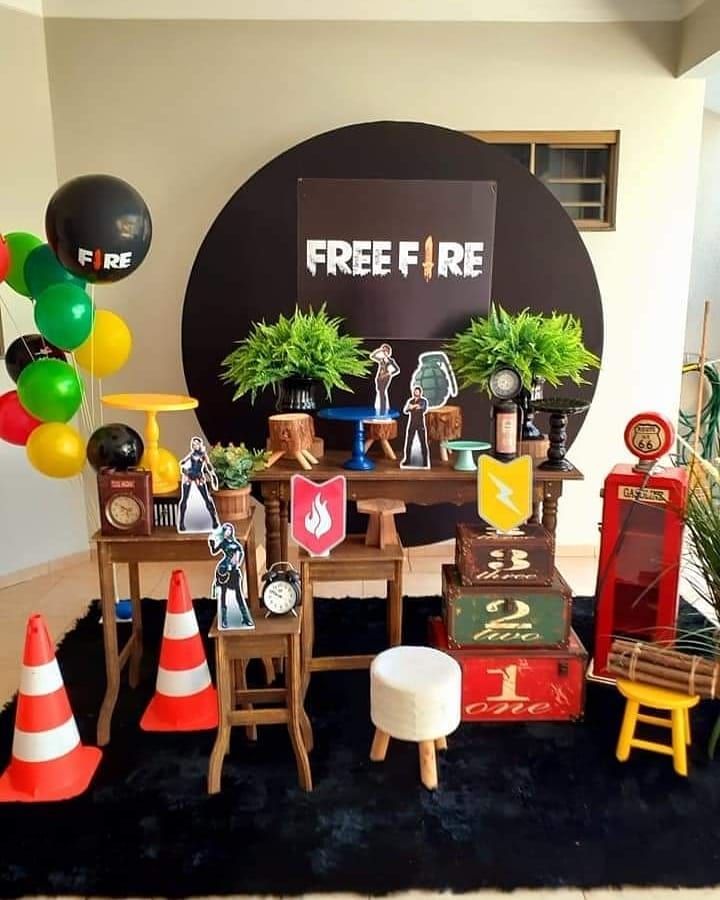 Foto de festa free fire 23 - 26