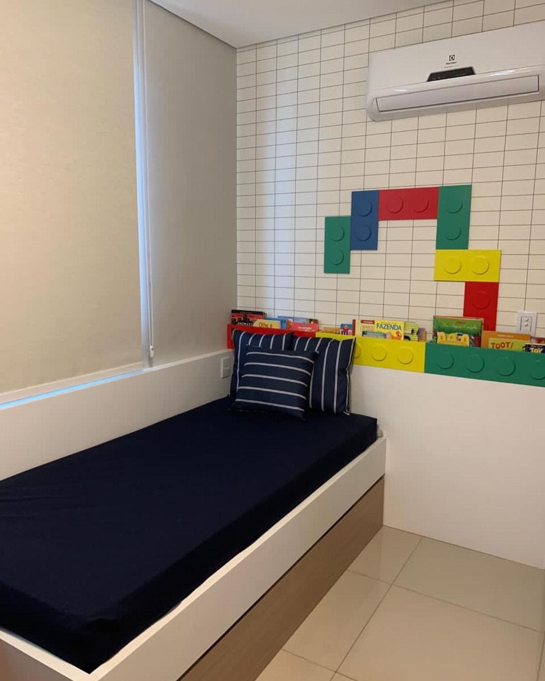 Foto de quarto infantil pequeno 39 - 11