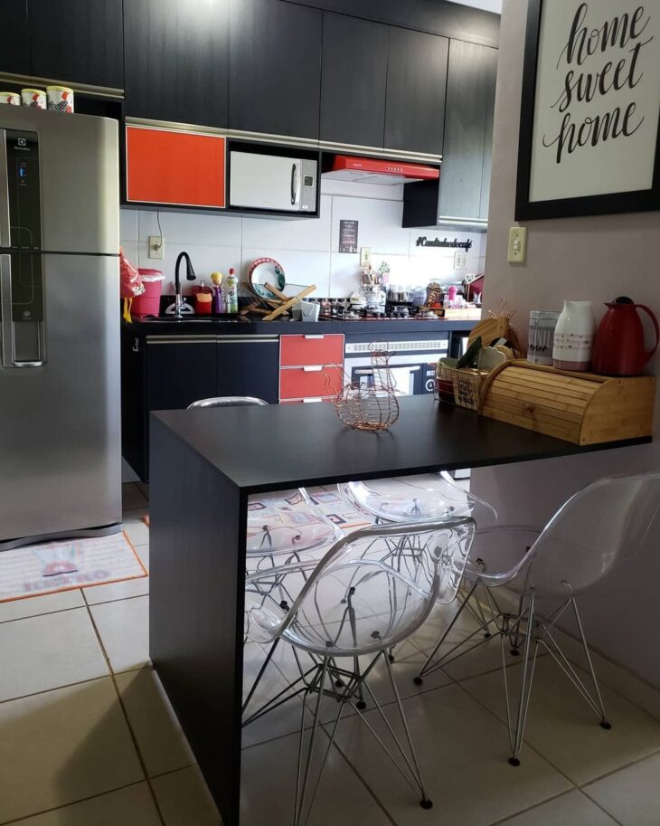 Foto de mesa para apartamento pequeno 49 - 50