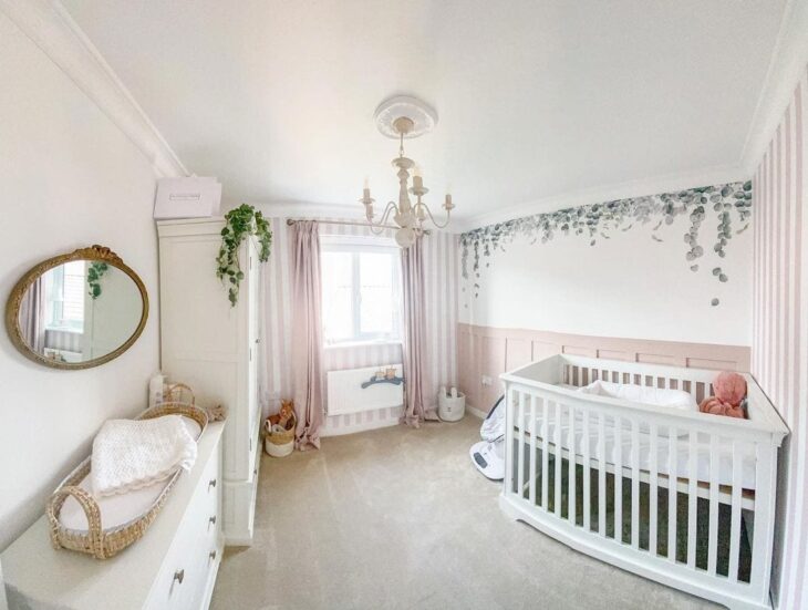 Foto de quarto de bebe rosa 70 - 70