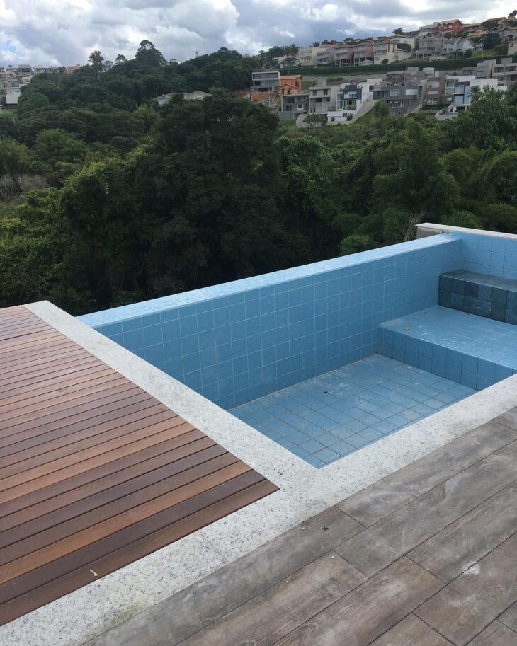 Foto de borda de piscina 4 - 7