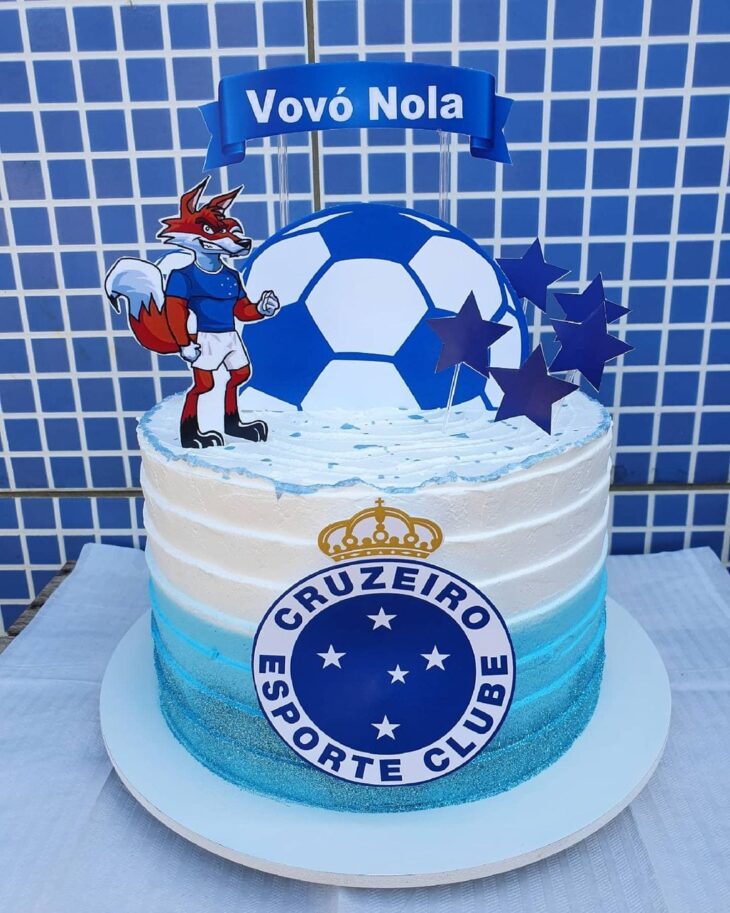 Foto de bolo do cruzeiro 23 - 26