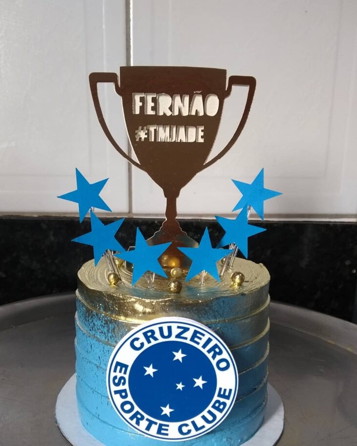 Foto de bolo do cruzeiro 46 - 49