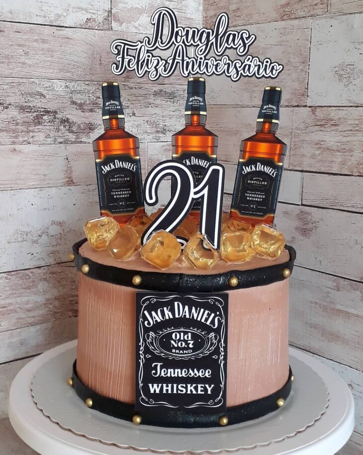 Foto de bolo jack daniels 9 - 12