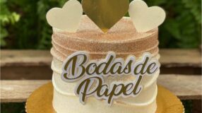 Foto de bolo bodas de papel 00 - 3