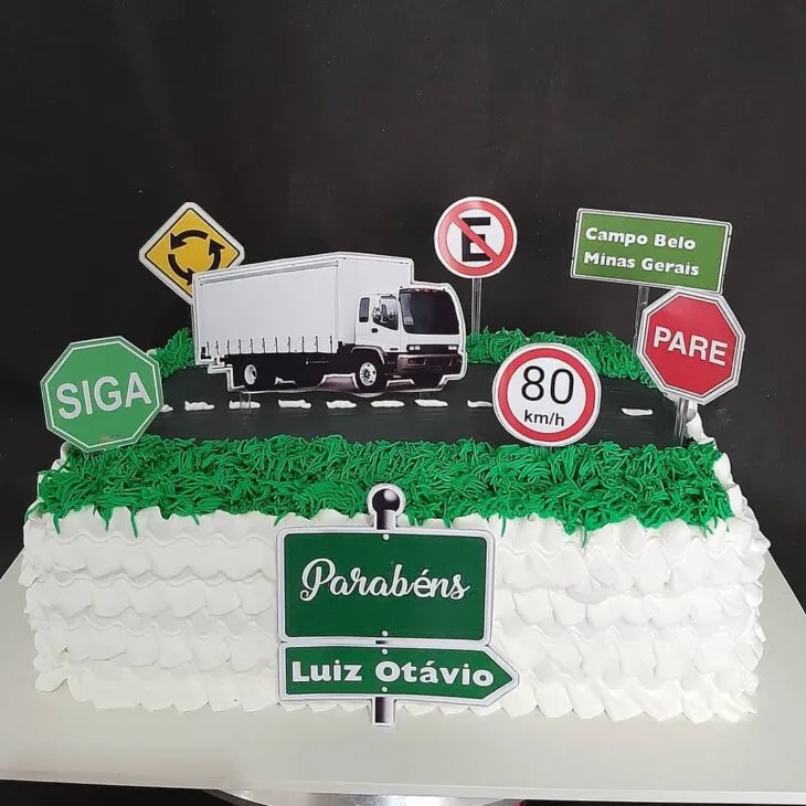 Foto de bolo de caminhao 35 - 38