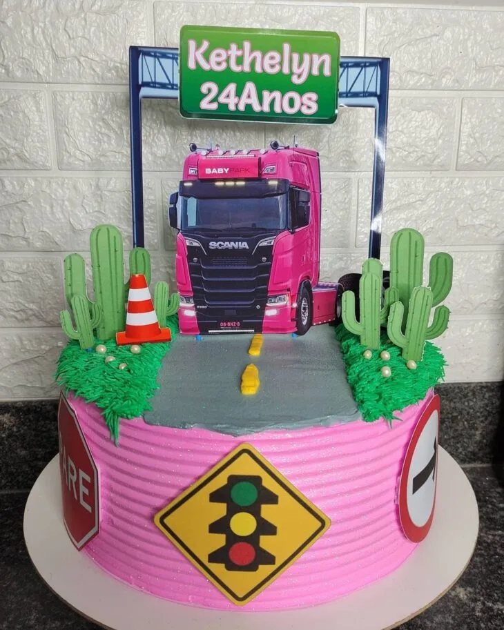 Foto de bolo de caminhao 47 - 50