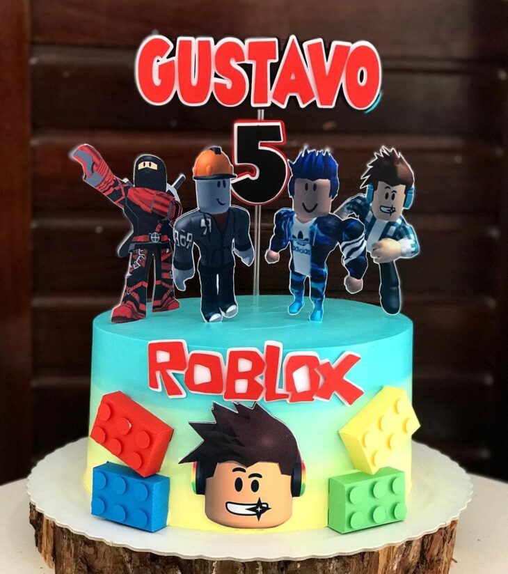 Foto de bolo roblox 26 - 28