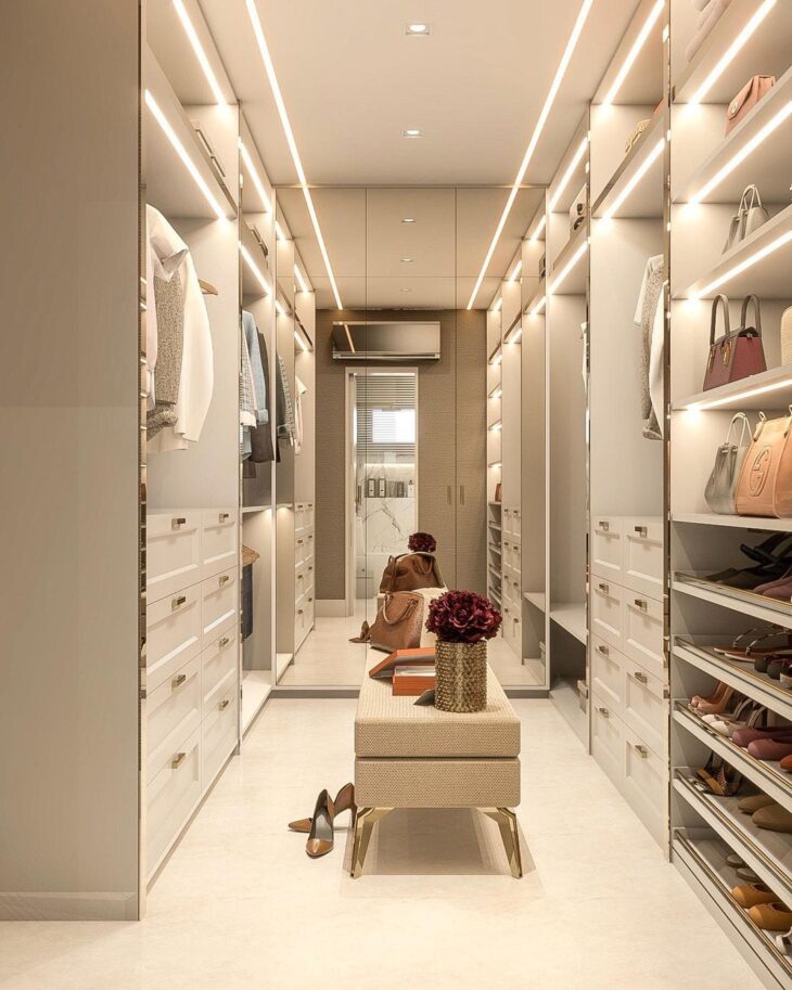 Foto de closet planejado 44 - 47