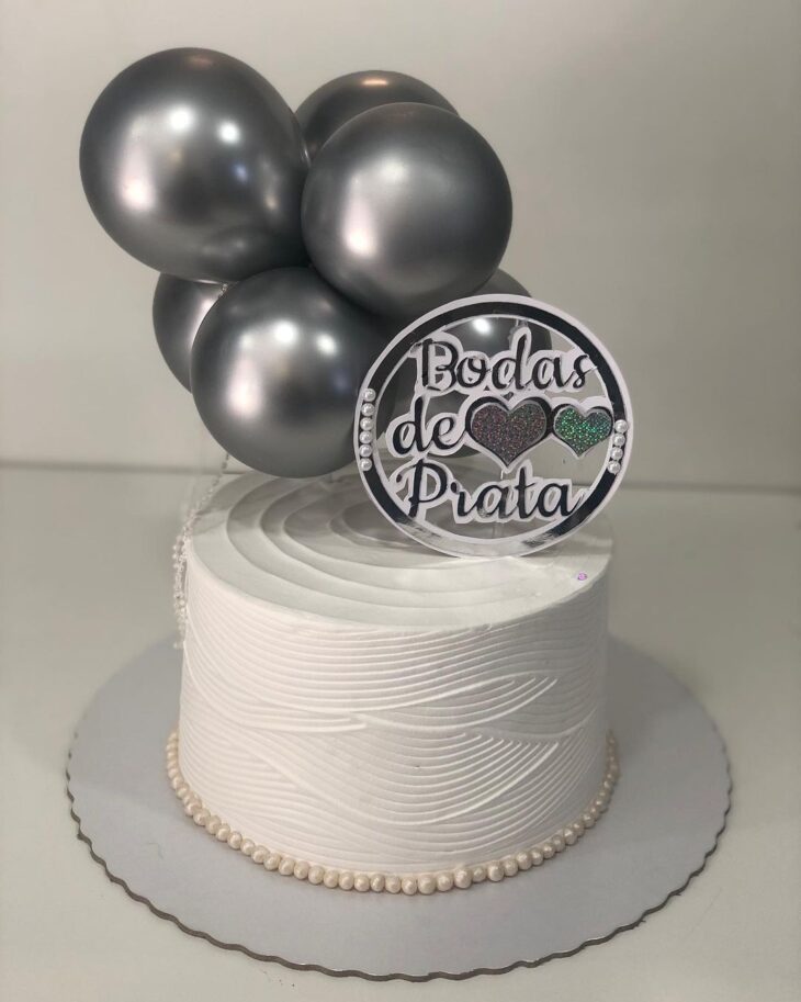 Foto de bolo bodas de prata 15 - 18