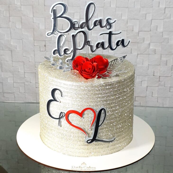 Foto de bolo bodas de prata 32 - 35