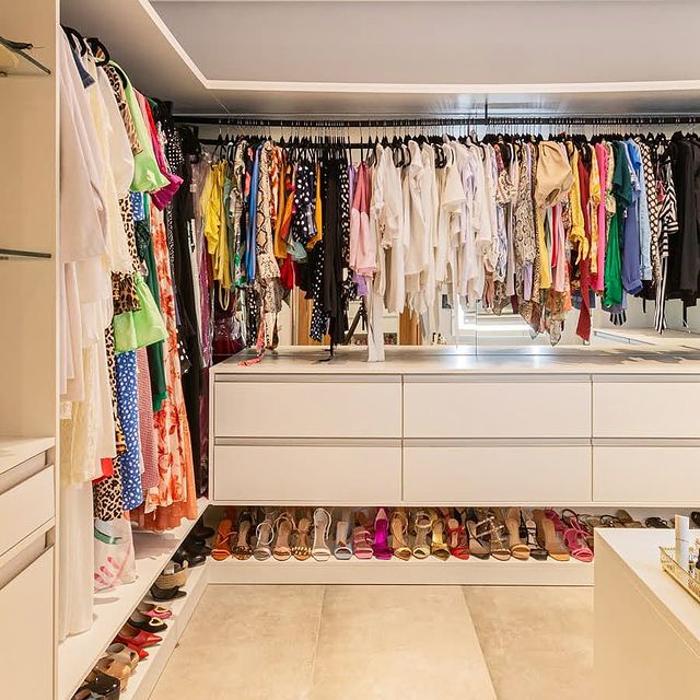 Foto de closet aberto 65 - 68