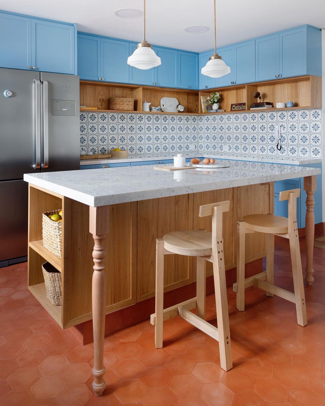 Cozinha de madeira: 60 ideias atemporais para sua casa