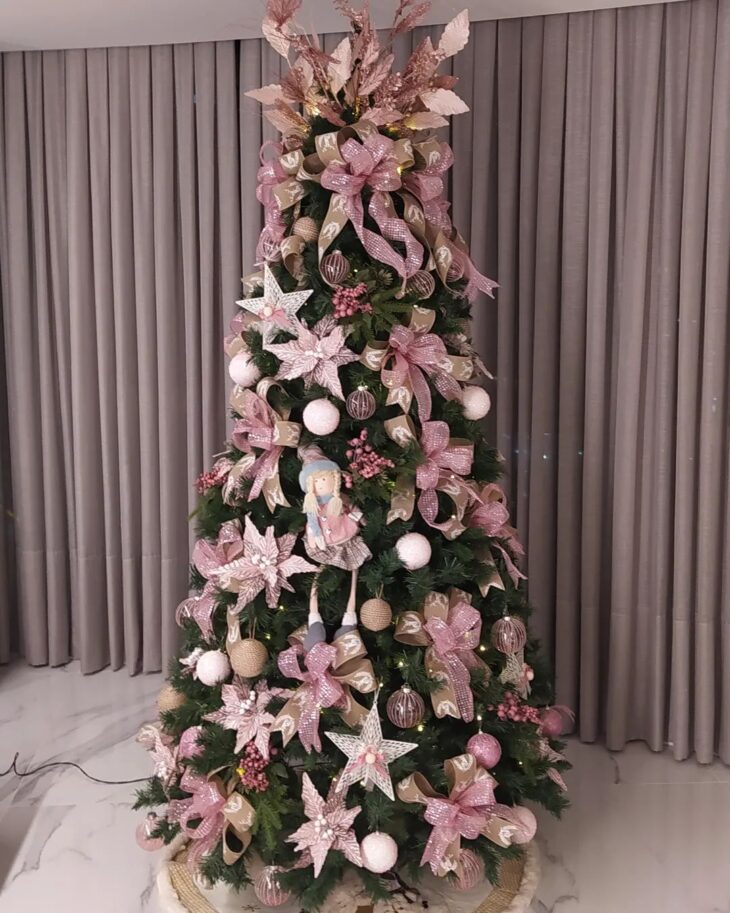 Foto de arvore de natal rosa 26 1 - 29