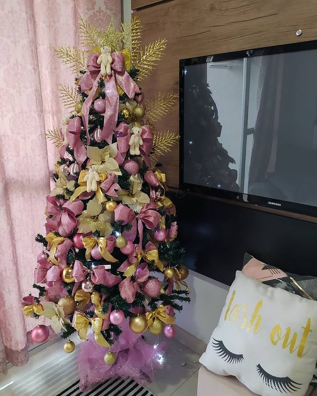 Foto de arvore de natal rosa 61 - 64