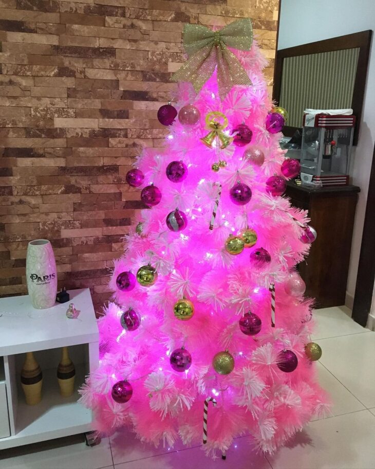 Foto de arvore de natal rosa 9 - 20