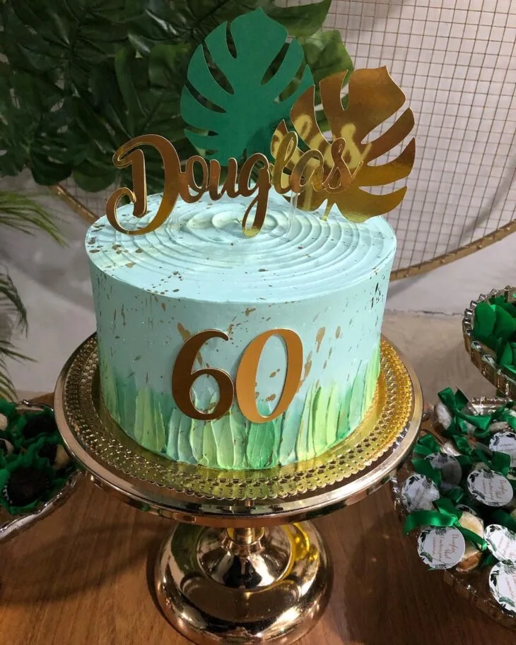 Foto de bolo de 60 anos 039 - 42