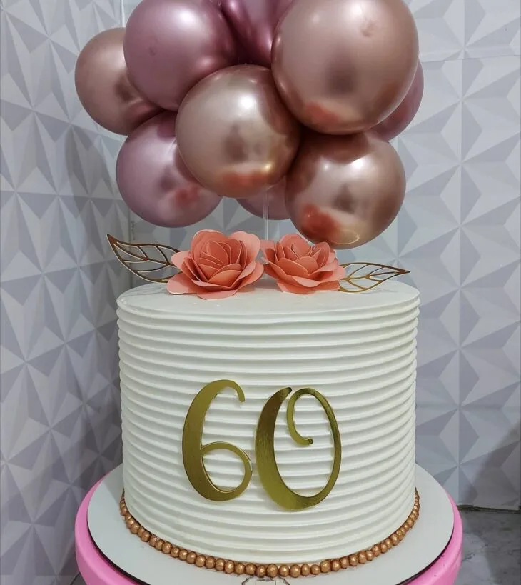 Foto de bolo de 60 anos 047 - 50
