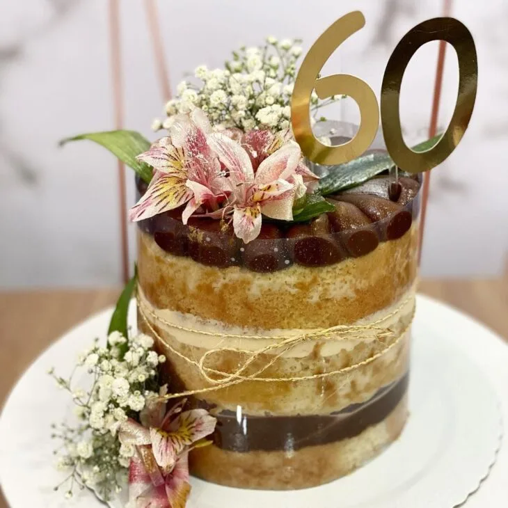 Foto de bolo de 60 anos 23 - 26