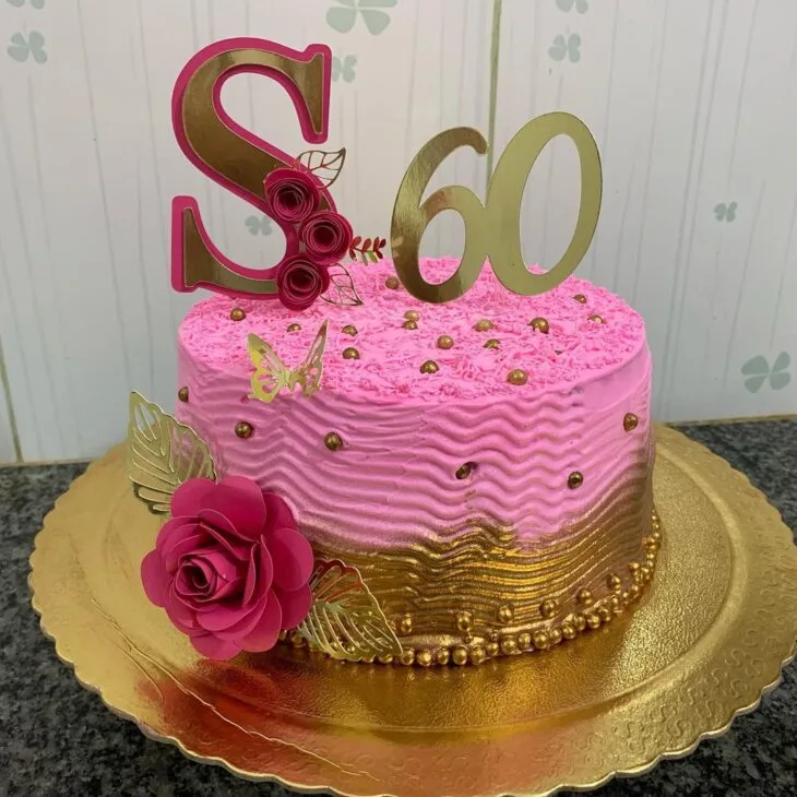 Foto de bolo de 60 anos 5 - 8
