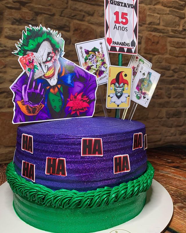 Foto de bolo do coringa 10 - 13