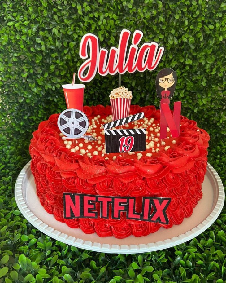 Foto de bolo netflix 26 - 29