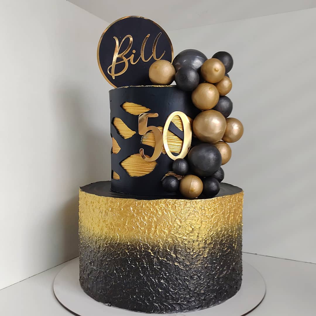 Bolo preto e dourado: 40 ideias para fugir do básico e surpreender