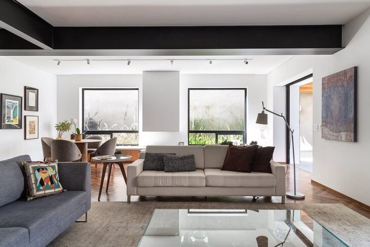Foto de sala de estar e jantar integradas 18 - 18