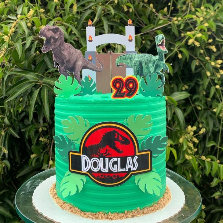 Foto de bolo jurassic park 14 - 16