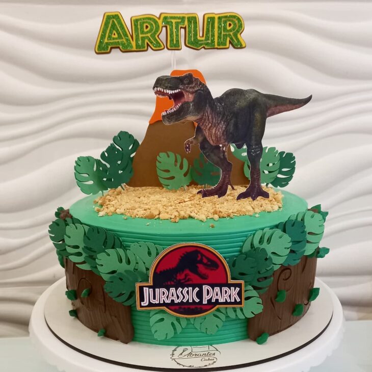 Foto de bolo jurassic park 35 - 37