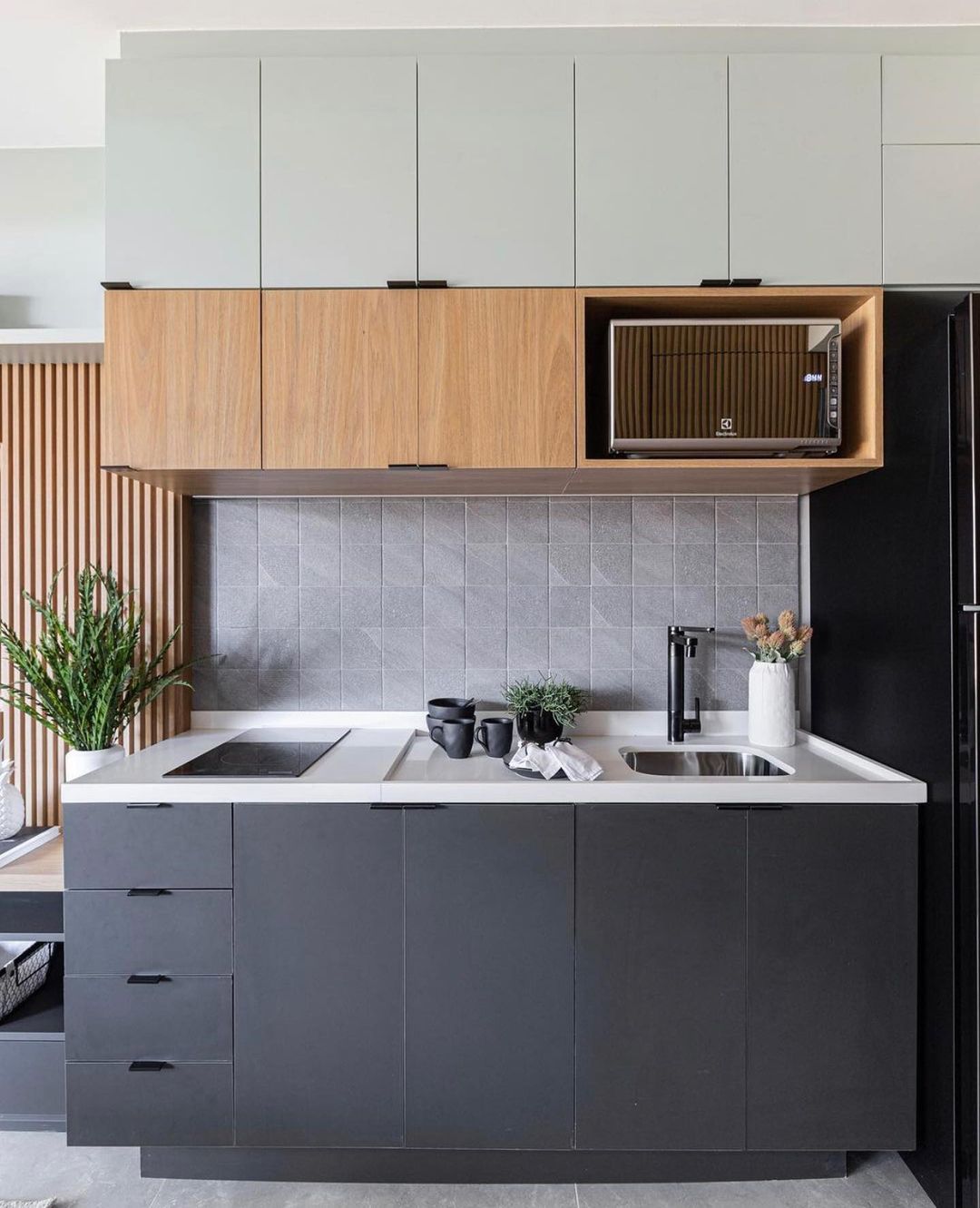 Cozinha de apartamento: 70 fotos que vão te ajudar a montar a sua