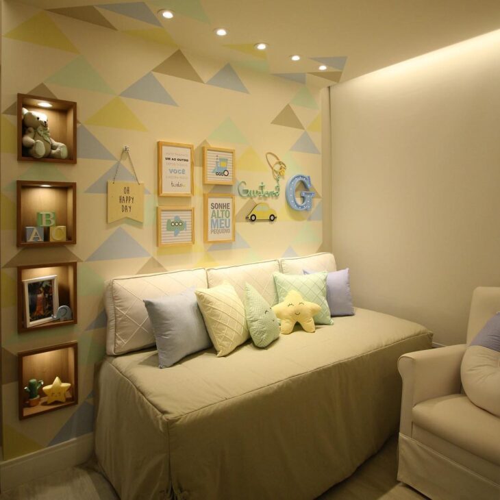 Foto de quarto amarelo 35 - 35