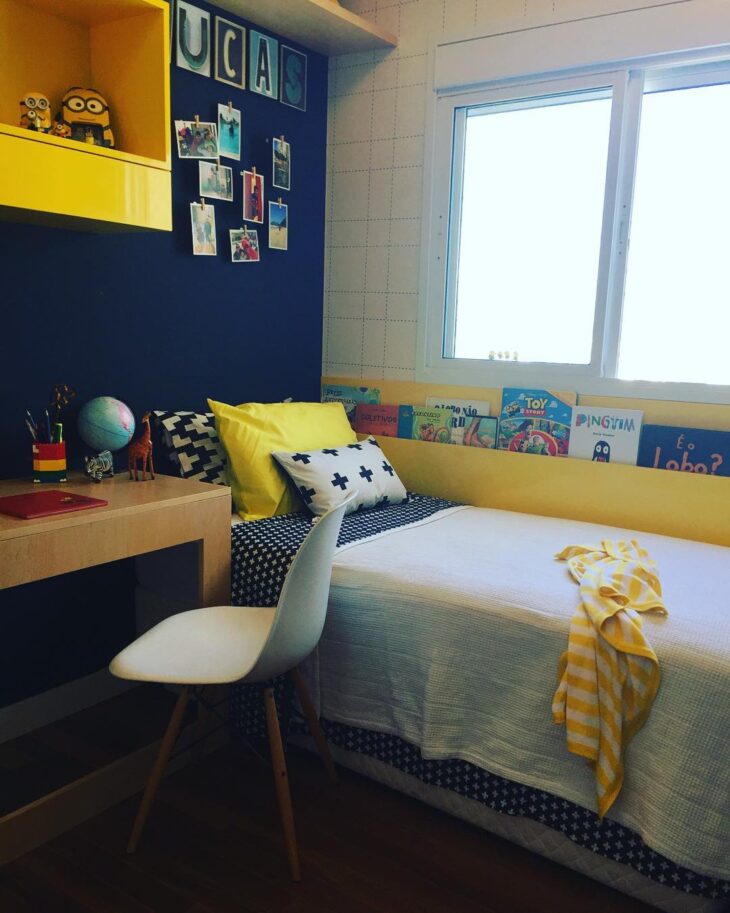 Foto de quarto amarelo 52 - 52