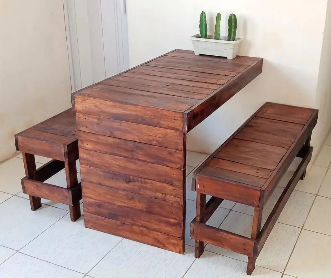 Foto de mesa de pallet 26 - 28