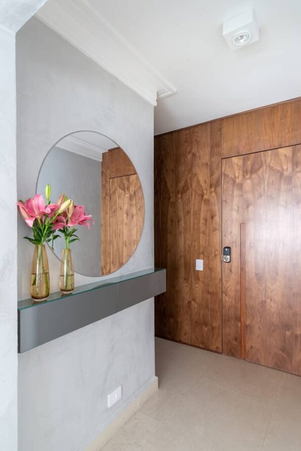 Hall de entrada com espelho: dicas e inspirações para a sua casa