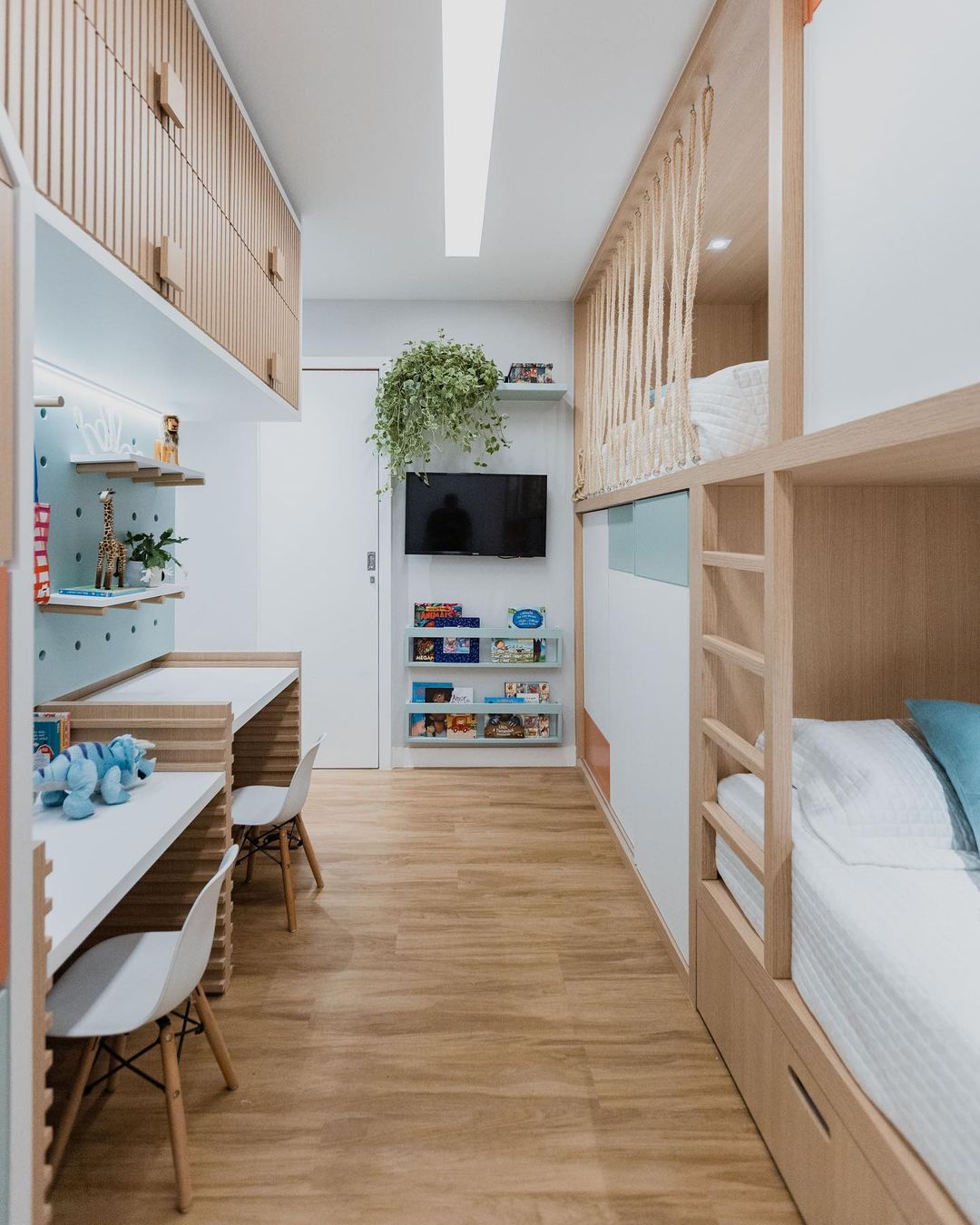 Foto de quarto infantil planejado 60 - 62