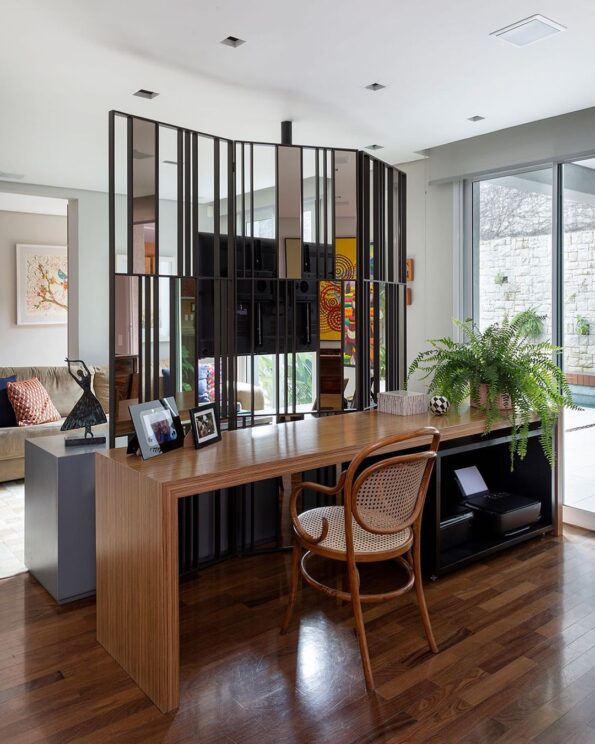 Biombo: para que serve e 30 ideias de como usá-lo na decoração