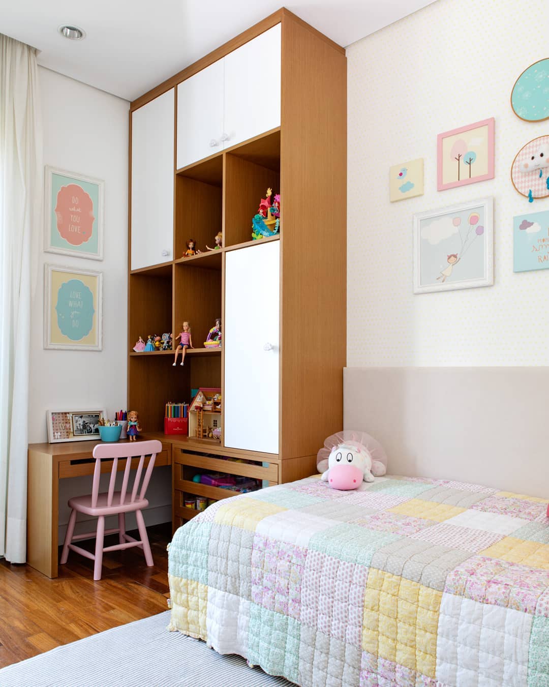 Foto de quarto de menina 43 - 33