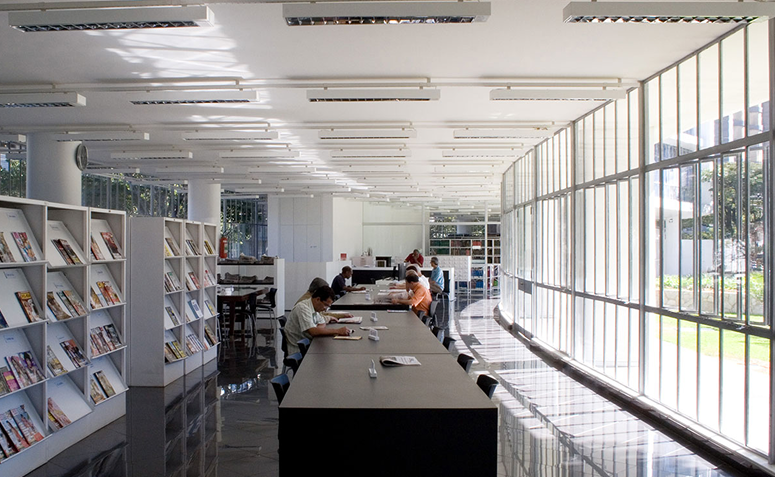 Foto de bibliotecas mais bonitas do brasil 010 - 13