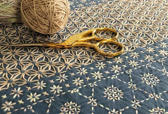 Sashiko: o bordado japonês que transforma e reaproveita tecidos