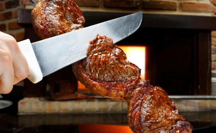 A picanha é uma invenção brasileira? Entenda a origem do corte